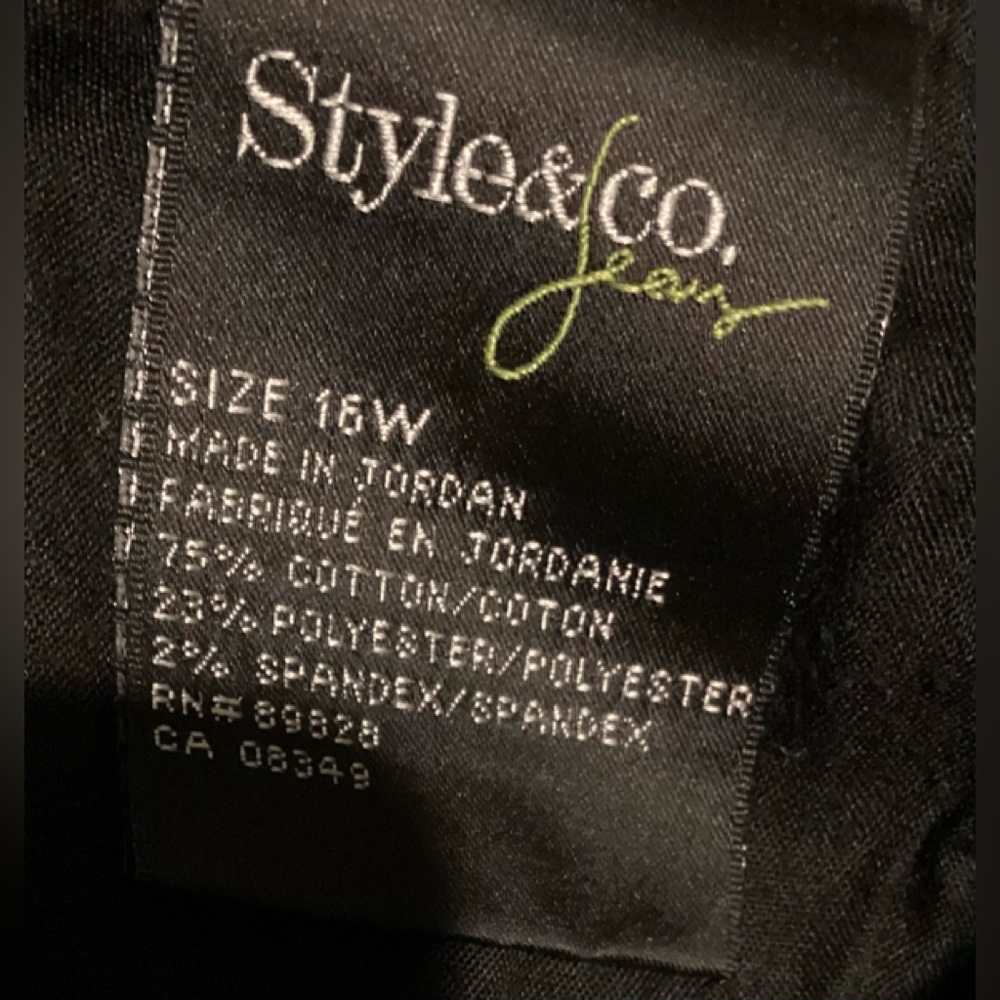 Style & Co. Womens Jeans Size 16W dark blue Denim - Picture 4 of 4